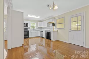 605 E Boston Ave, Bessemer City, NC 28016 - Photo 5