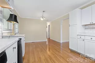 605 E Boston Ave, Bessemer City, NC 28016 - Photo 9