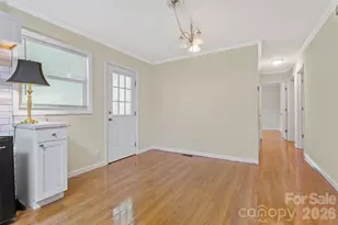 605 E Boston Ave, Bessemer City, NC 28016 - Photo 11