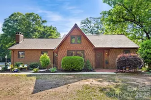 1206 S Point Rd, Belmont, NC 28012 - Photo 5