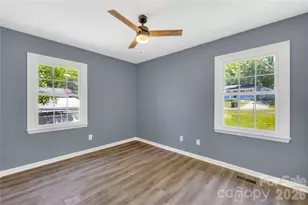 4307 Freeport Dr, Gastonia, NC 28052 - Photo 19