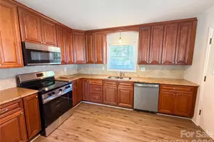 2431 Lynn Dr, Gastonia, NC 28054 - Photo 7