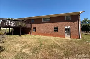 2431 Lynn Dr, Gastonia, NC 28054 - Photo 15