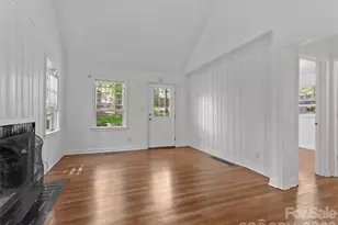 1110 3rd Ave W, Hendersonville, NC 28739 - Photo 33