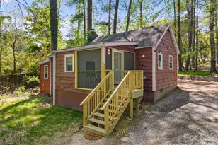1110 3rd Ave W, Hendersonville, NC 28739 - Photo 29