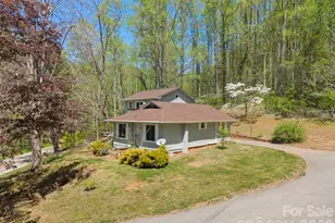 290 Hookers Gap Rd, Candler, NC 28715 - Photo 3