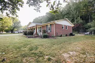 341 Bond St, Marion, NC 28752 - Photo 39