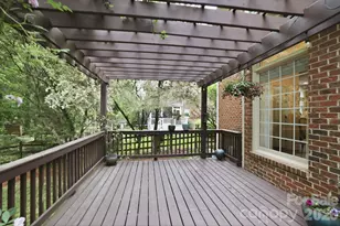 239 Sardis Pointe Rd, Matthews, NC 28105 - Photo 39