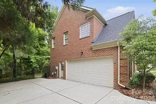 239 Sardis Pointe Rd, Matthews, NC 28105 - Photo 37