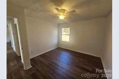 315 Maine Avenue E, Bessemer City, NC 28016 - Photo 27