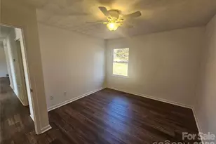 315 Maine Ave E, Bessemer City, NC 28016 - Photo 27