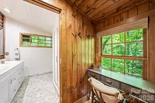 16 Shadow Brook Dr, Flat Rock, NC 28731 - Photo 23