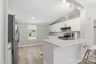 136 Woodridge Ln, Mooresville, NC 28115 - Photo 9