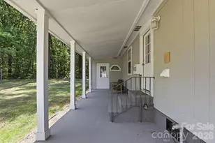 136 Woodridge Ln, Mooresville, NC 28115 - Photo 17