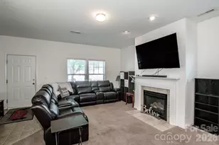 123 Kingsgate Ct, Statesville, NC 28625 - Photo 9