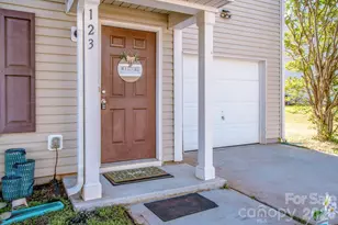 123 Kingsgate Ct, Statesville, NC 28625 - Photo 5