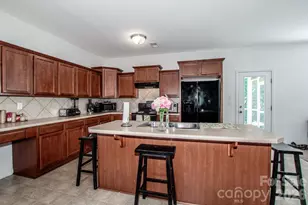 123 Kingsgate Ct, Statesville, NC 28625 - Photo 15