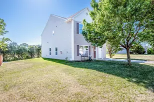123 Kingsgate Ct, Statesville, NC 28625 - Photo 7
