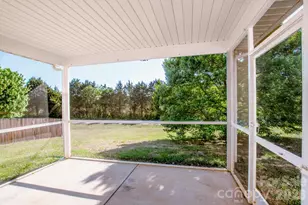123 Kingsgate Ct, Statesville, NC 28625 - Photo 33