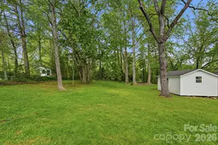 127 Erkwood Dr, Hendersonville, NC 28739 - Photo 43