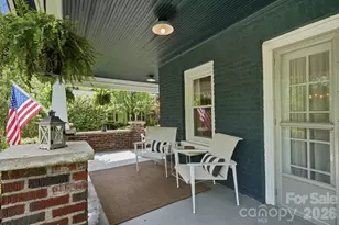 127 Erkwood Dr, Hendersonville, NC 28739 - Photo 15