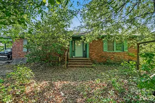 105 W Temple Ave, Rockingham, NC 28380 - Photo 3