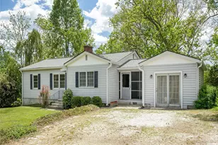 508 Higate Rd, Hendersonville, NC 28791 - Photo 3