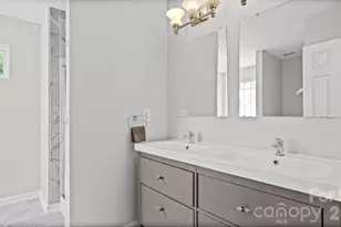 2011 Stargrass Ct, Charlotte, NC 28213 - Photo 21