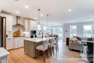 13123 Foxberry Rd, Charlotte, NC 28213 - Photo 11