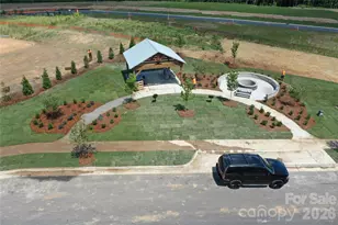 2745 Pinecliff Dr, Kannapolis, NC 28027 - Photo 5
