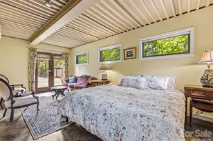 24 Kimberly Ave, Asheville, NC 28804 - Photo 43