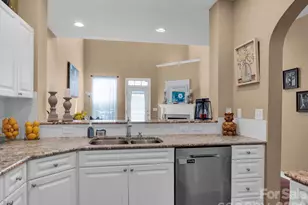 8444 Brookings Dr, Charlotte, NC 28269 - Photo 9