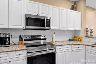 8444 Brookings Dr, Charlotte, NC 28269 - Photo 7