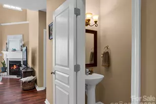 8444 Brookings Dr, Charlotte, NC 28269 - Photo 11