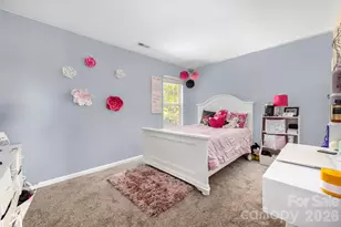 9713 Veronica Dr, Charlotte, NC 28215 - Photo 7