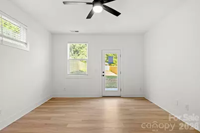 2526 Deherradora Avenue, Charlotte, NC 28208 - Photo 7