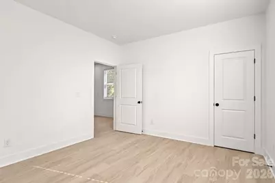 2524 Deherradora Avenue, Charlotte, NC 28208 - Photo 19
