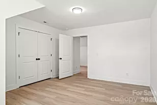 2526 Deherradora Ave, Charlotte, NC 28208 - Photo 37