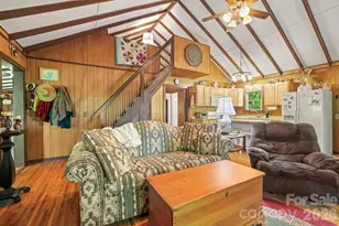 80 Corbin Hills Dr, Franklin, NC 28734 - Photo 5