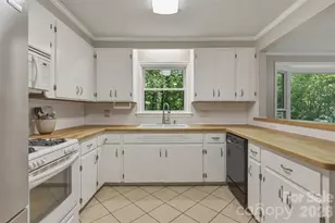 816 Ragin Ln, Rock Hill, SC 29732 - Photo 11