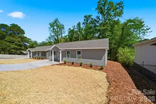 1294 18th St NE, Hickory, NC 28601 - Photo 39