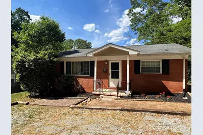 153 American Avenue NE, Concord, NC 28025 - Photo 9