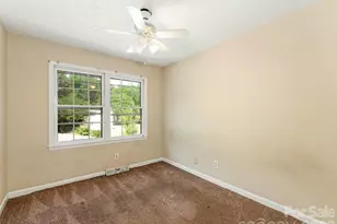 12301 Oakhaven Dr, Charlotte, NC 28273 - Photo 19