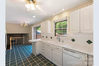 12301 Oakhaven Drive, Charlotte, NC 28273 - Photo 11