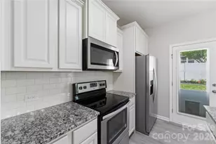 224 Fesperman Cir, Troutman, NC 28166 - Photo 7