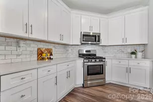 6211 Nandina Dr, Harrisburg, NC 28075 - Photo 7