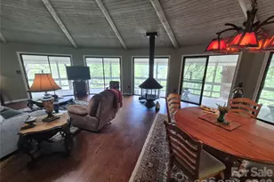623 Country Club Dr, Canton, NC 28716 - Photo 19
