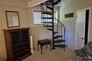 623 Country Club Dr, Canton, NC 28716 - Photo 35