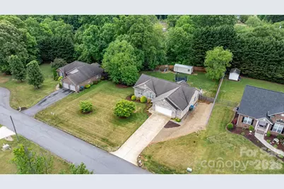 3534 47th Avenue Place NE, Hickory, NC 28601 - Photo 45