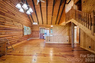 944 High Peak Rd, Hendersonville, NC 28739 - Photo 7